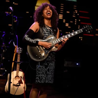 Shabi on the Rocks 319  מהדורת גיבורי גיטרה