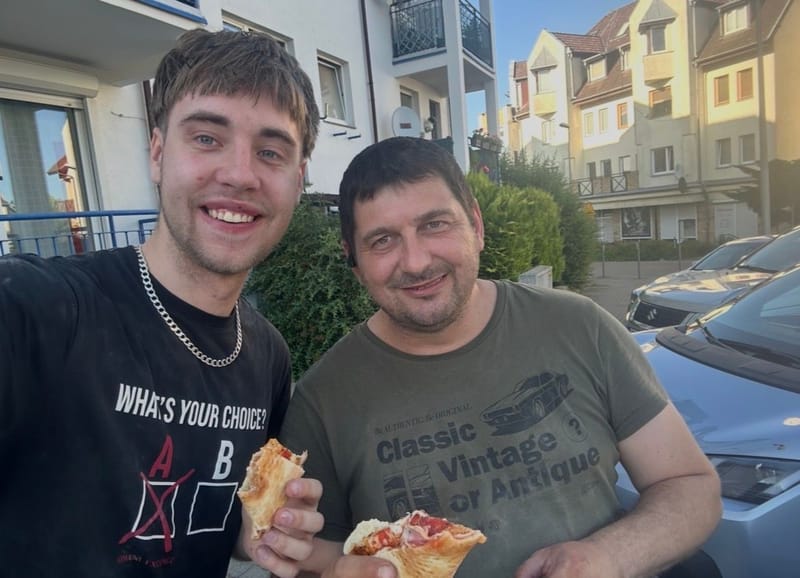 Elektrycy przy pracy
