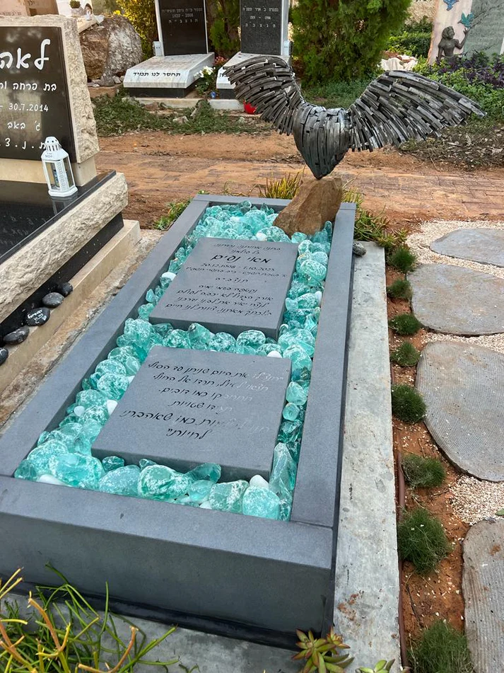 מצבה משפחתית יוקרתית