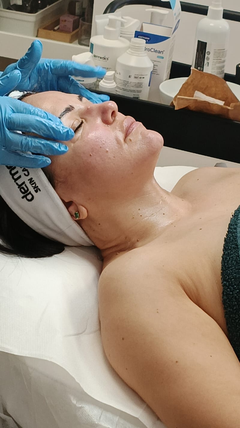 Trat. Cosmetice și corporale 