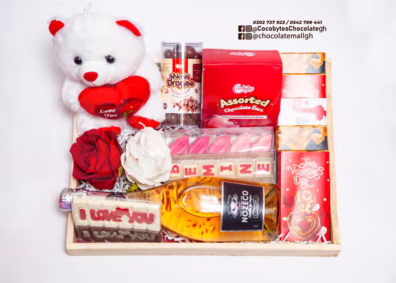 Valentine gift tray with chocolates and teddy bear
