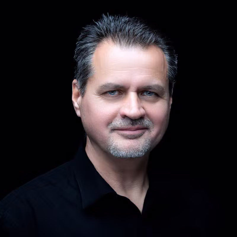 HEGEDŰS TIBOR