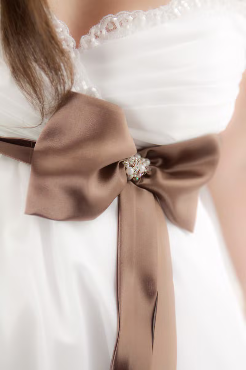 Lumi Pearl Belt detail 1