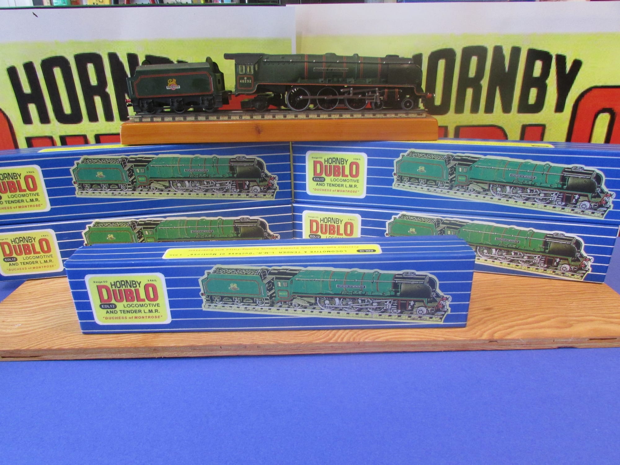 EDL12 BR 4-6-2  Duchess of Montrose No. 46232 (Matt)