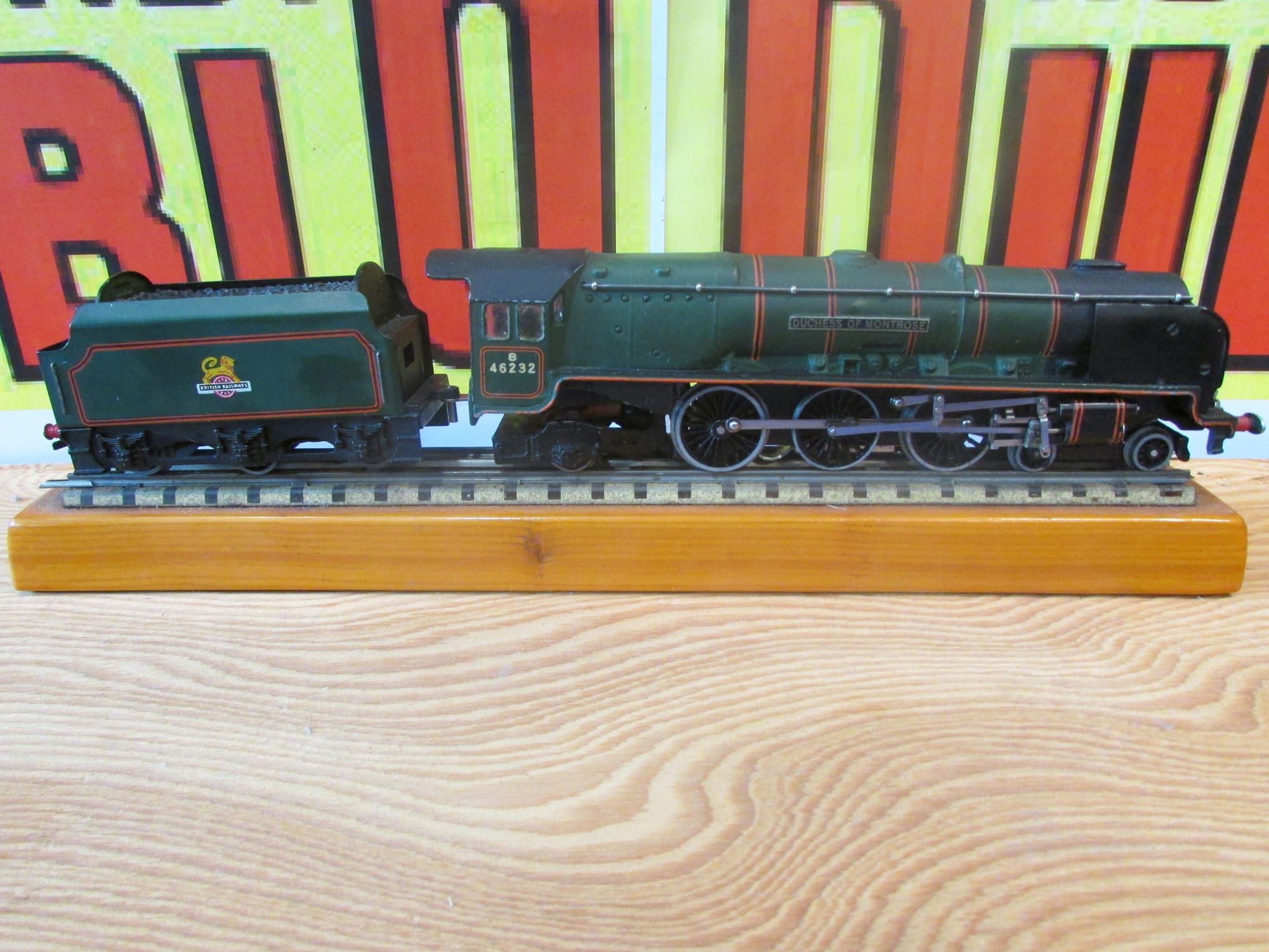 EDL12 BR 4-6-2  Duchess of Montrose No. 46232 (Matt)