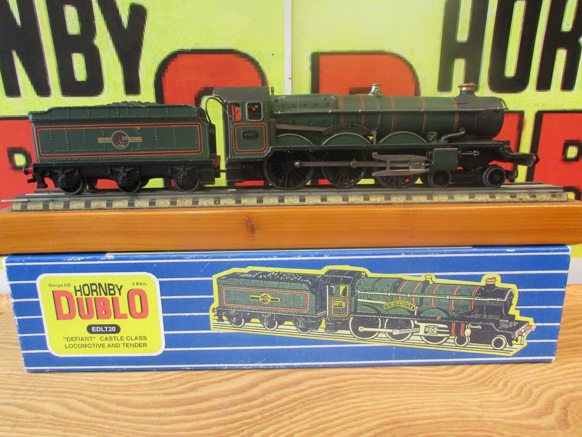 EDL20  BR 4-6-0  Kenilworth Castle No.4097