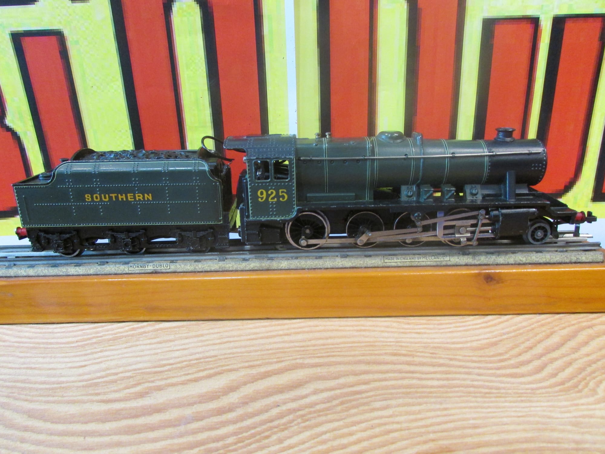 LT25  3225 Southern 2-8-0 No.925