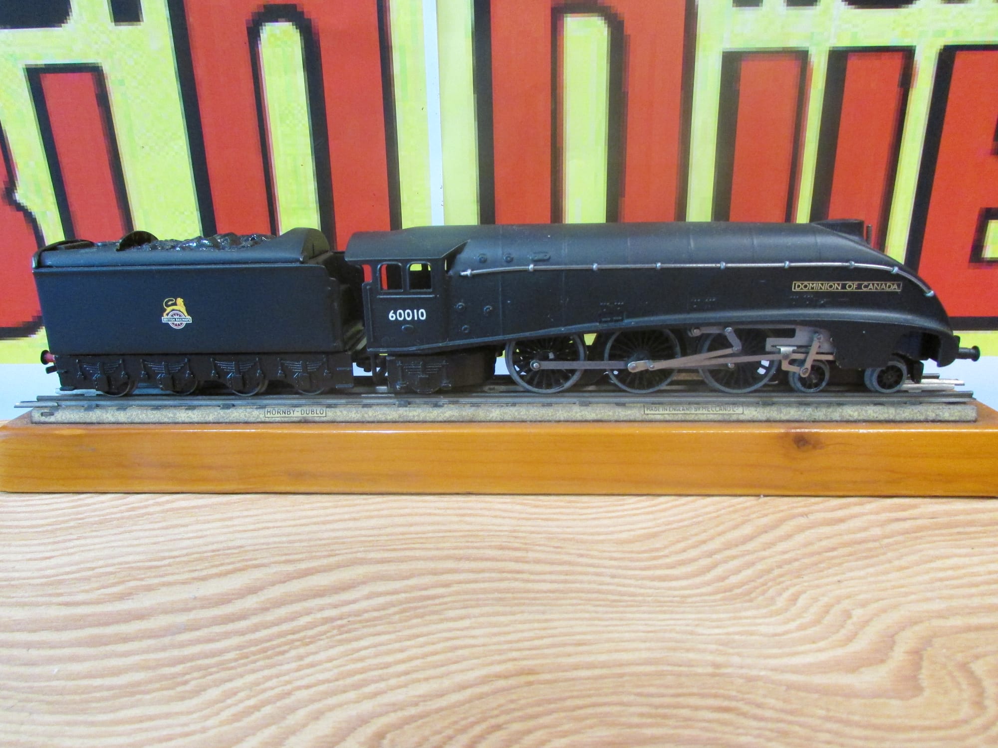 L11 3211 BR 4-6-2  Dominion Of Canada No.60010