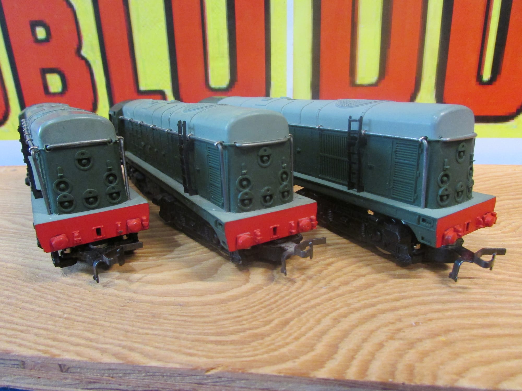 Bufferless L30 BR Bo-Bo Dummy Diesel Loco No.D8000