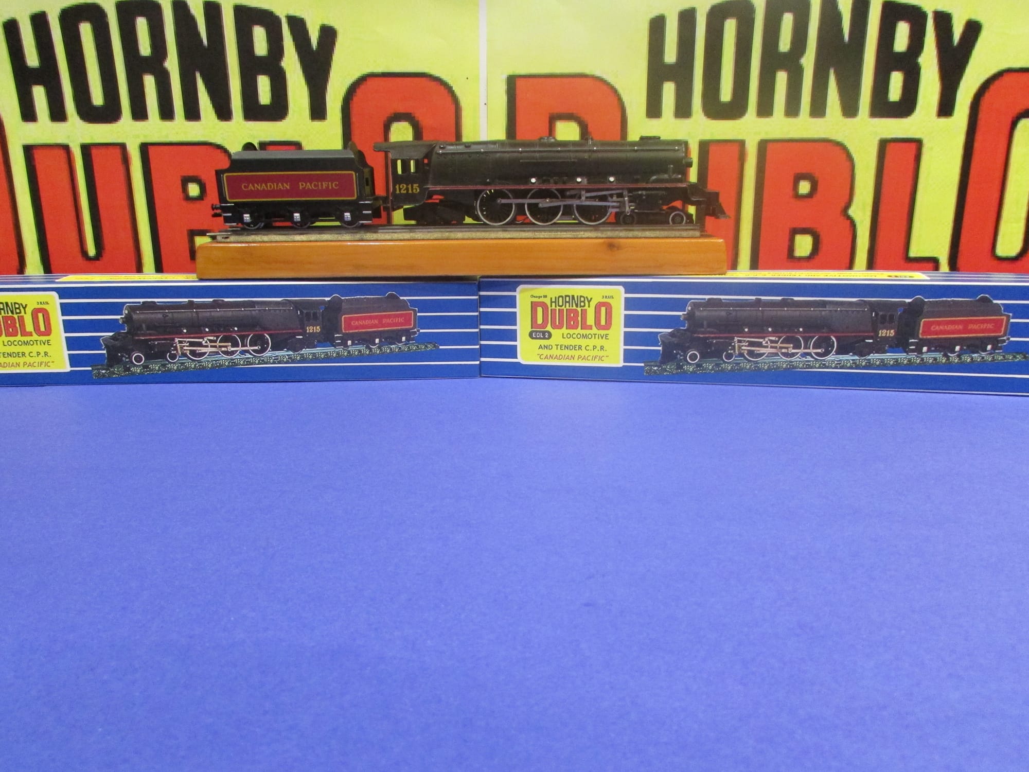 Canadian Pacific Locomotive and Tender