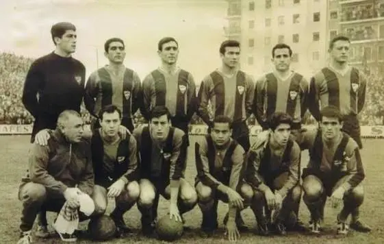 صورة مرفقة