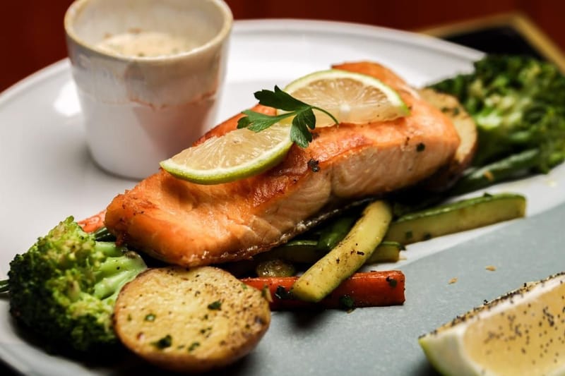 Le Pavé de Saumon, sauce citron