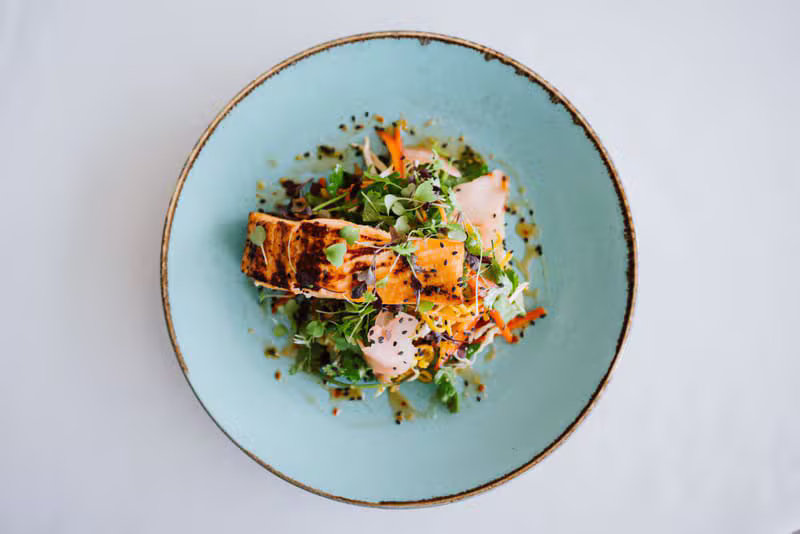 Restaurants & Dining