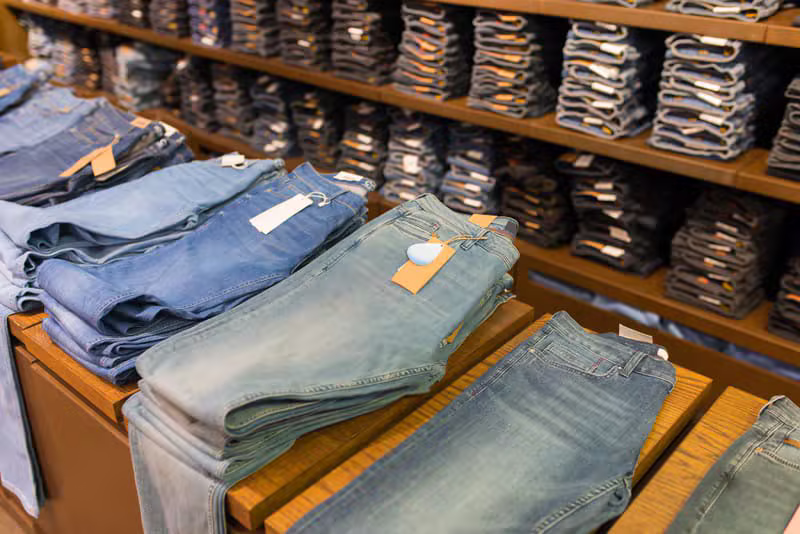 Negocio de venta de jeans