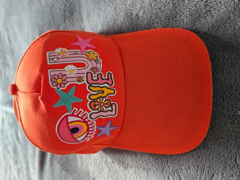 Trucker hats detail 7
