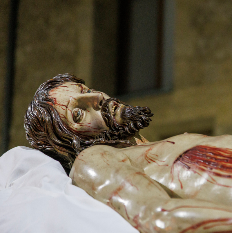 Cristo Yacente