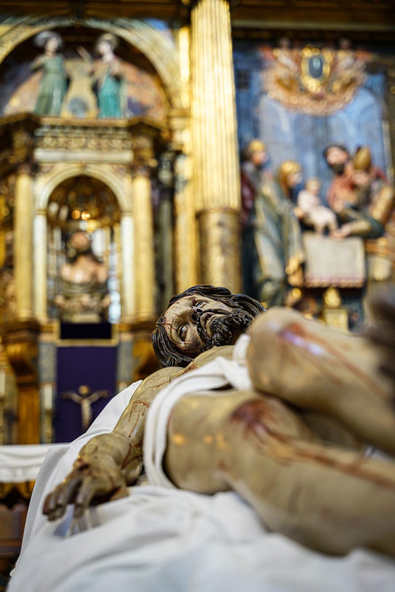 Cristo Yacente