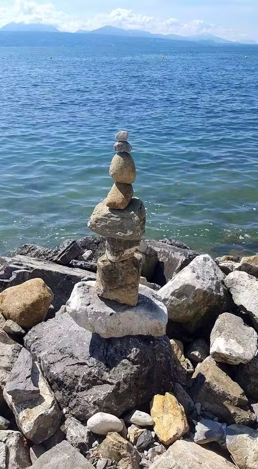 Pierres zen en équilibre