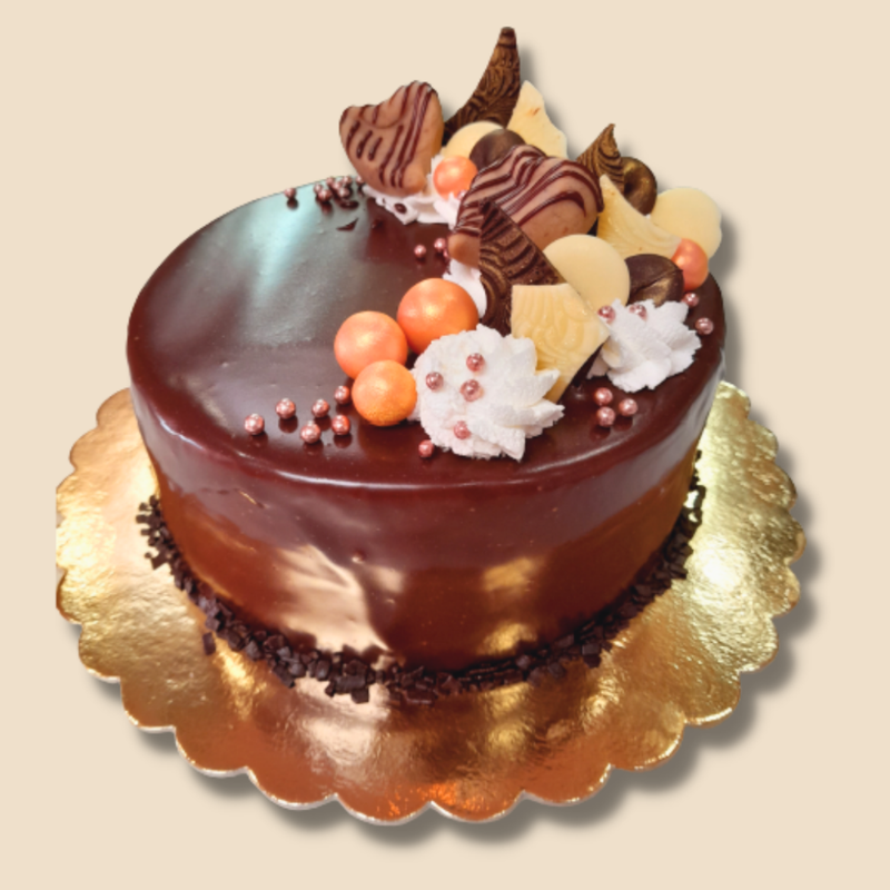 8 szeletes – Rumos csokoládés gesztenye torta – 16 cm Ø
