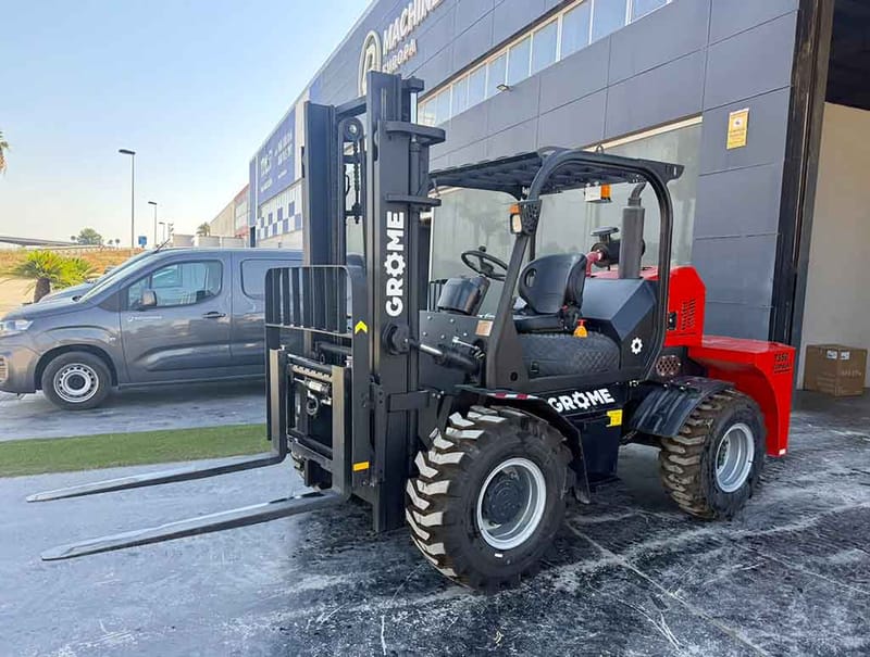 Carretilla Elevadora Todoterreno 4x4 – 3.500 kg