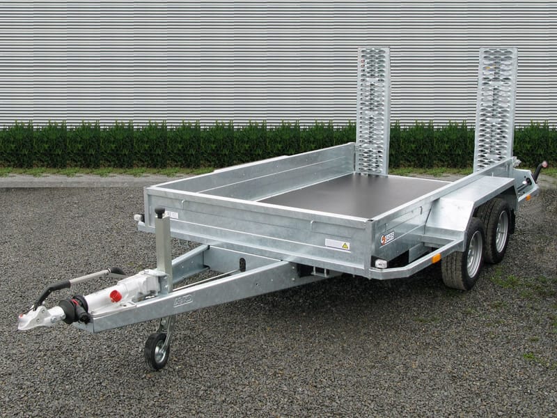 Remolque Portamaquinaria – 3.500 kg – 306 × 168 cm