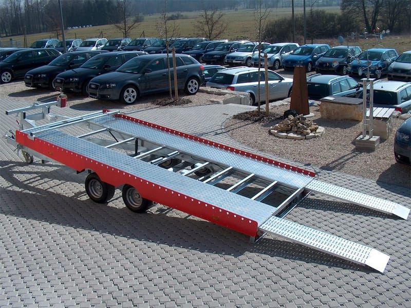 Remolque Portacoches Basculante UNSINN UAT 4320-30-10 – 3.000 kg – 430 × 207 cm