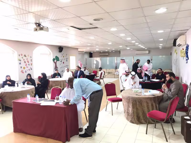 ندوات وفعاليات