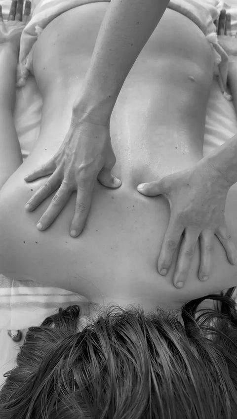MASSAGE ABHYANGA