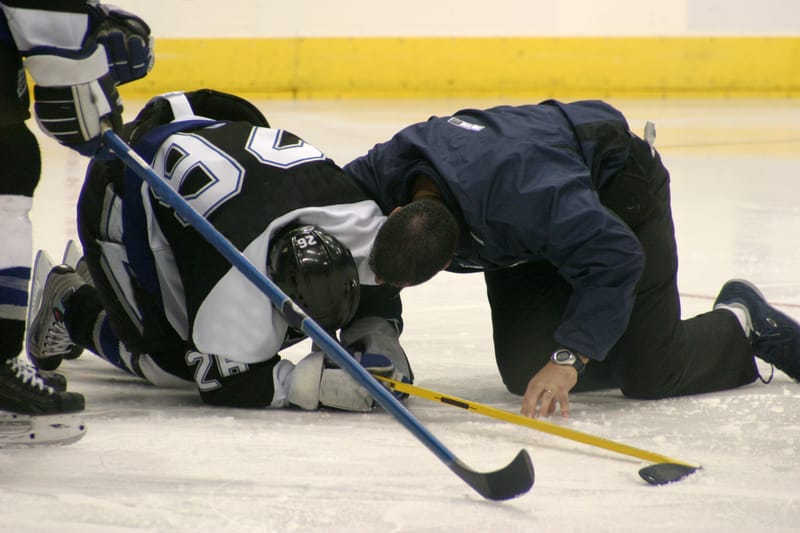 Report: Avalanche Assistant Dave Hakstol Reportedly Nearing Exit for Arizona State