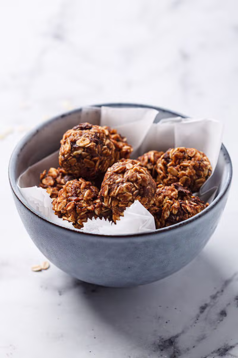 Almond & Date Bars
