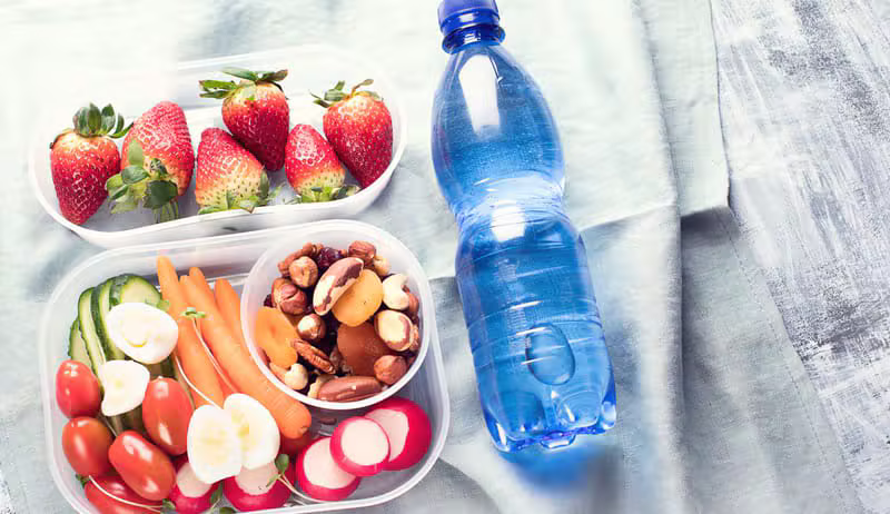 HYDRATION & SNACK KIT