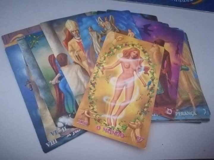 Leituras Baralho Cigano/Tarot/Runas Nórdicas