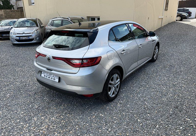 Renault MEGANE 4 1.5 BlueDCI 95ch CAM/GPS/RADAR AV AR/CLIM — photo 1
