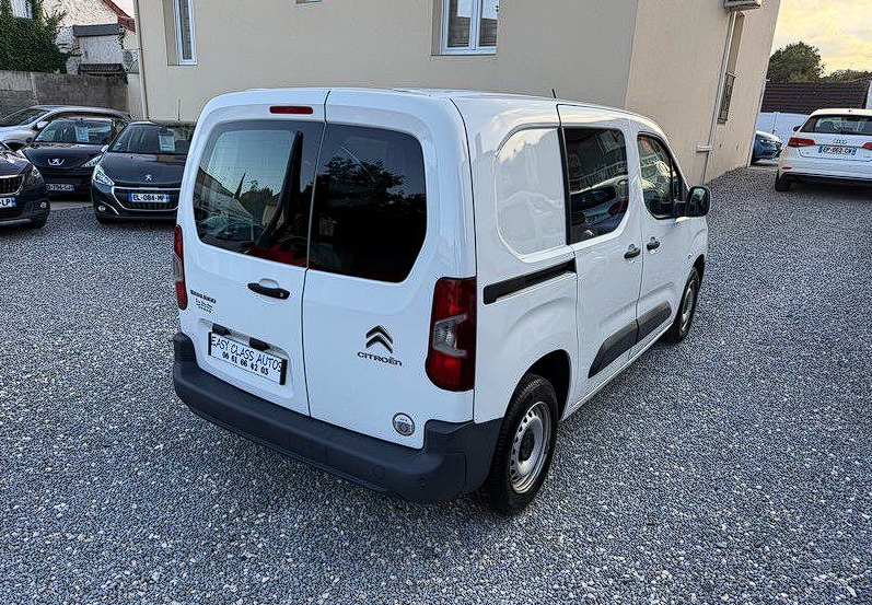 Citroen BERLINGO 3 PLACES 1ERE MAIN 1.6 BlueHDI 100ch 3 PLACES CLIM/REG/LIM/ESP/RADAR AR — photo 1