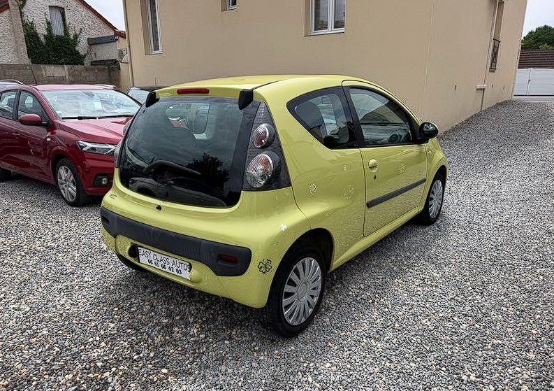 Citroen C1 1.0 68ch FC/VE/RADIO CD — photo 1