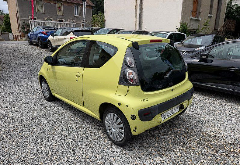 Citroen C1 1.0 68ch FC/VE/RADIO CD — photo 3
