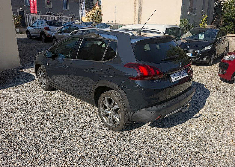 Peugeot 2008 1.6 BlueHDI 100ch TOIT PANO/GPS/CLIM AUTO/ATTELAGE/RADAR AR — photo 3