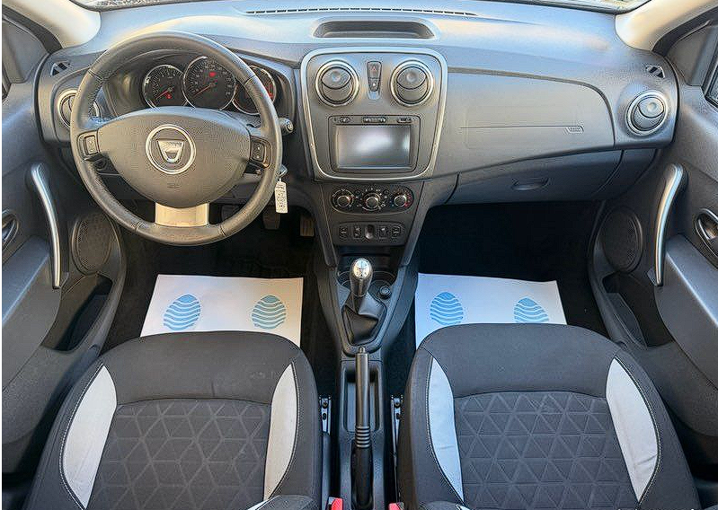 Dacia SANDERO 0.9 TCE 90ch GPS/RADAR AR/CLIM/REG/LIM/FC/VE — photo 4