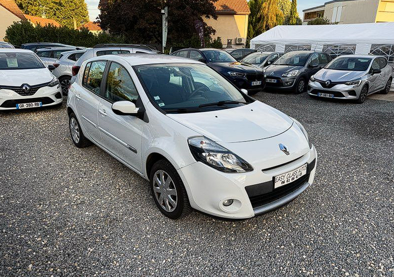 Renault CLIO 3 phase 2 1.5 DCI 75ch CLIM/REG/LIM/ISO/CD — photo 2