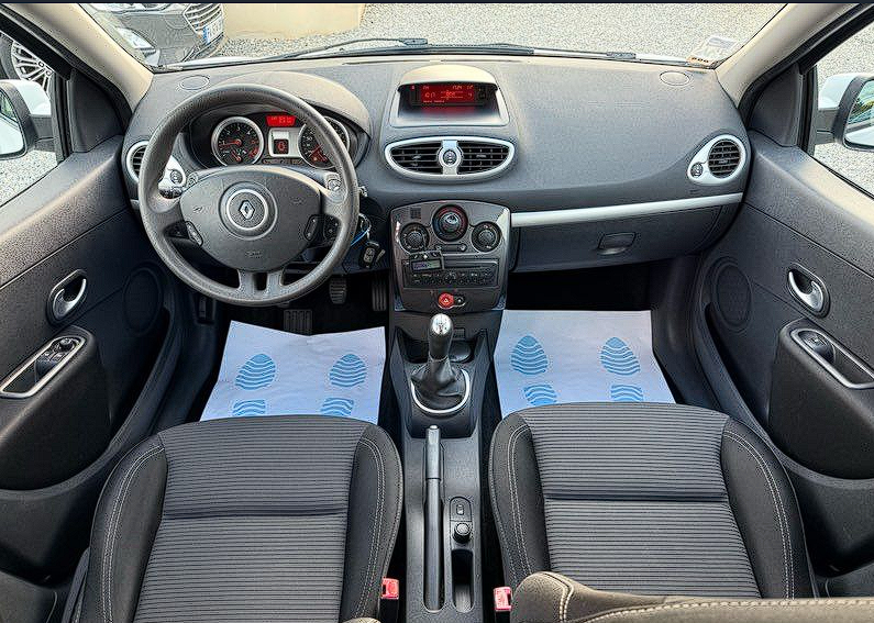 Renault CLIO 3 phase 2 1.5 DCI 75ch CLIM/REG/LIM/ISO/CD — photo 4