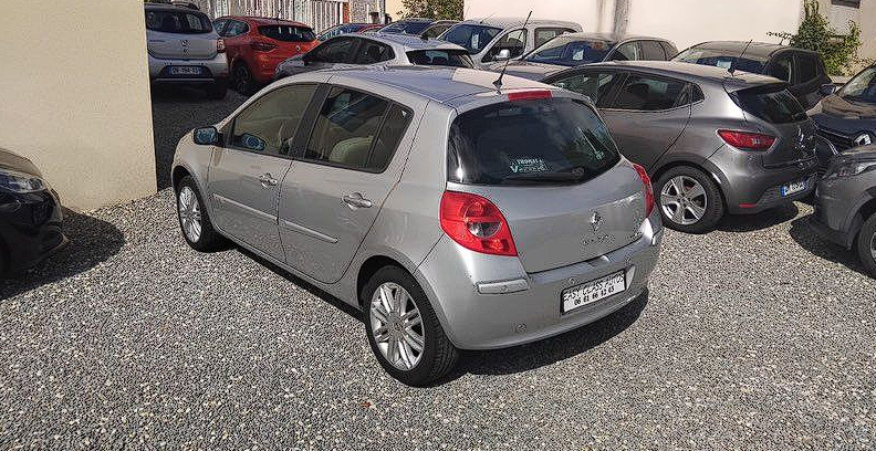 Renault clio III BOITE AUTOMATIQUE 1.6 110ch INITIALE CLIM.A/REG/LIM/JA/RADAR AR — photo 3