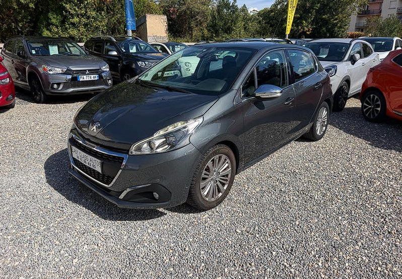 Peugeot 208 1.6 BlueHDI 100ch GPS/RADAR AR/CLIM AUTO/REG/LIM — photo 1