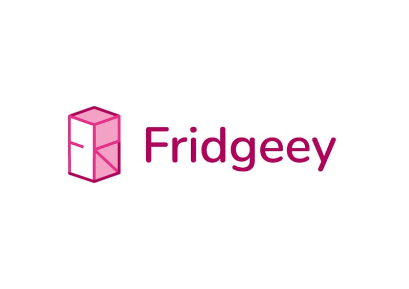 Fridgeeey logo in rose pink on a white background