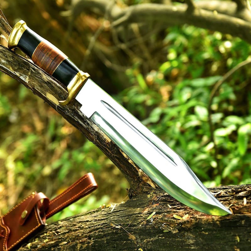 Hunters Bowie Knife