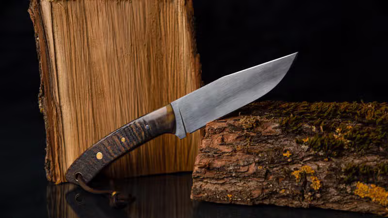 Emberline Hunter — hand-forged knives (2025)
