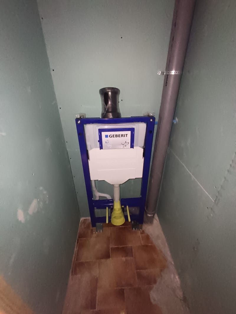 installation d'un WC suspendu 