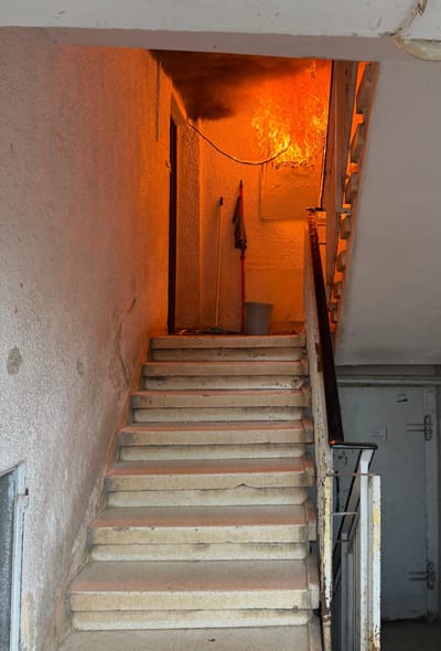 "אז מה אם בער לי המחבת בבית שפכתי מים ו...."