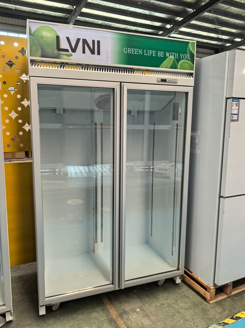 Condensation in supermarket beverage display fridges