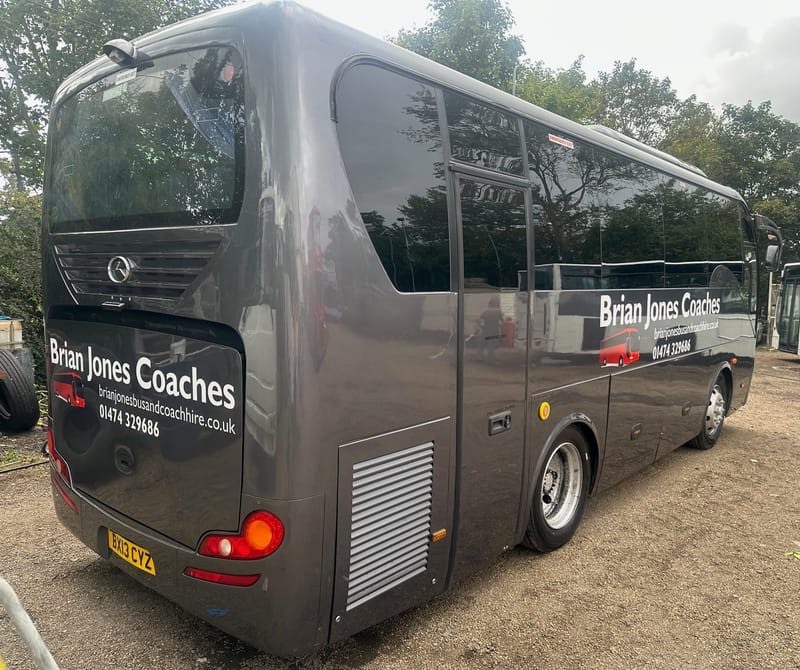 Midi Coaches