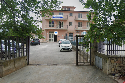 CHI SIAMO image